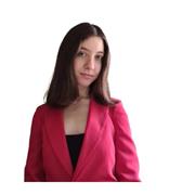 Insegnante di tedesco. Laureata in interpretariato e comunicazione